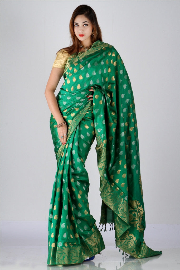 Gorgeous dark green Kanjivaram silk saree