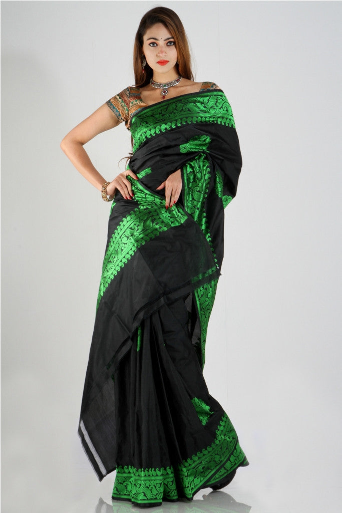 Enchanting jet black kanjivaram silk saree