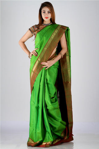 Elegant poison green pure  Kanjivaram silk saree