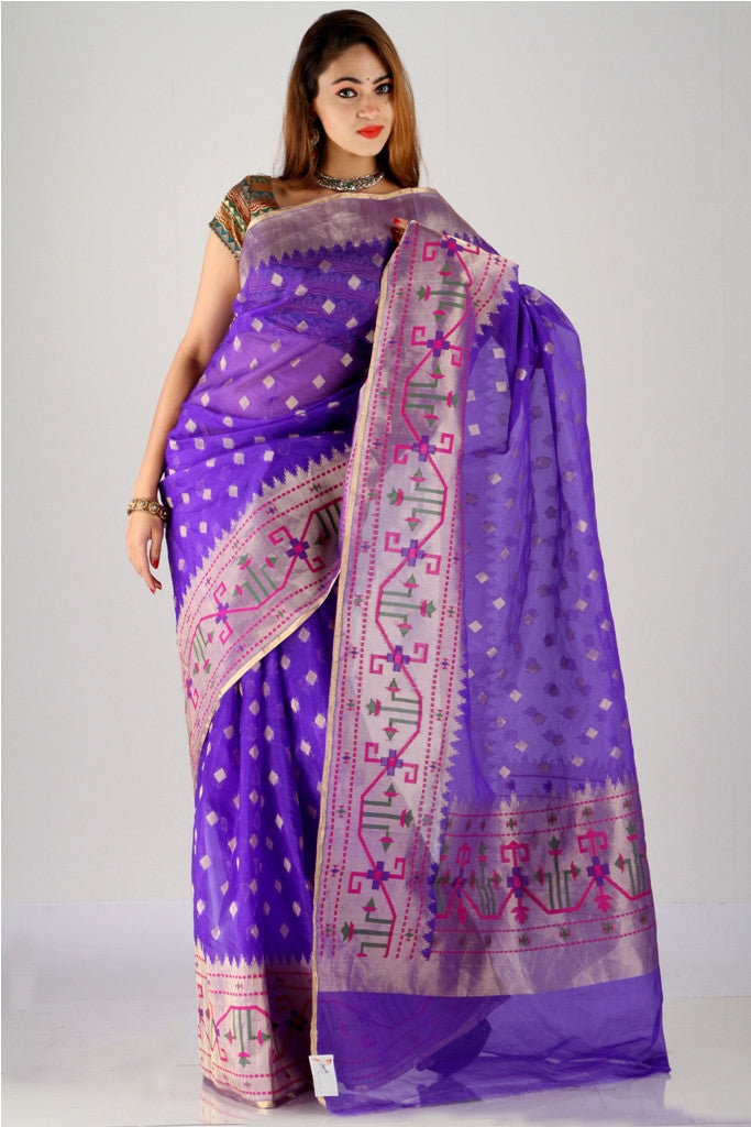 Delightful navy blue kora silk saree